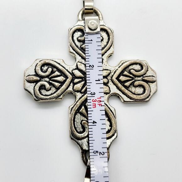 Silver Toned Heavyweight Cross Plate Engraved Medieval Chain-link Scrap Jewelry - Picture 7 of 7